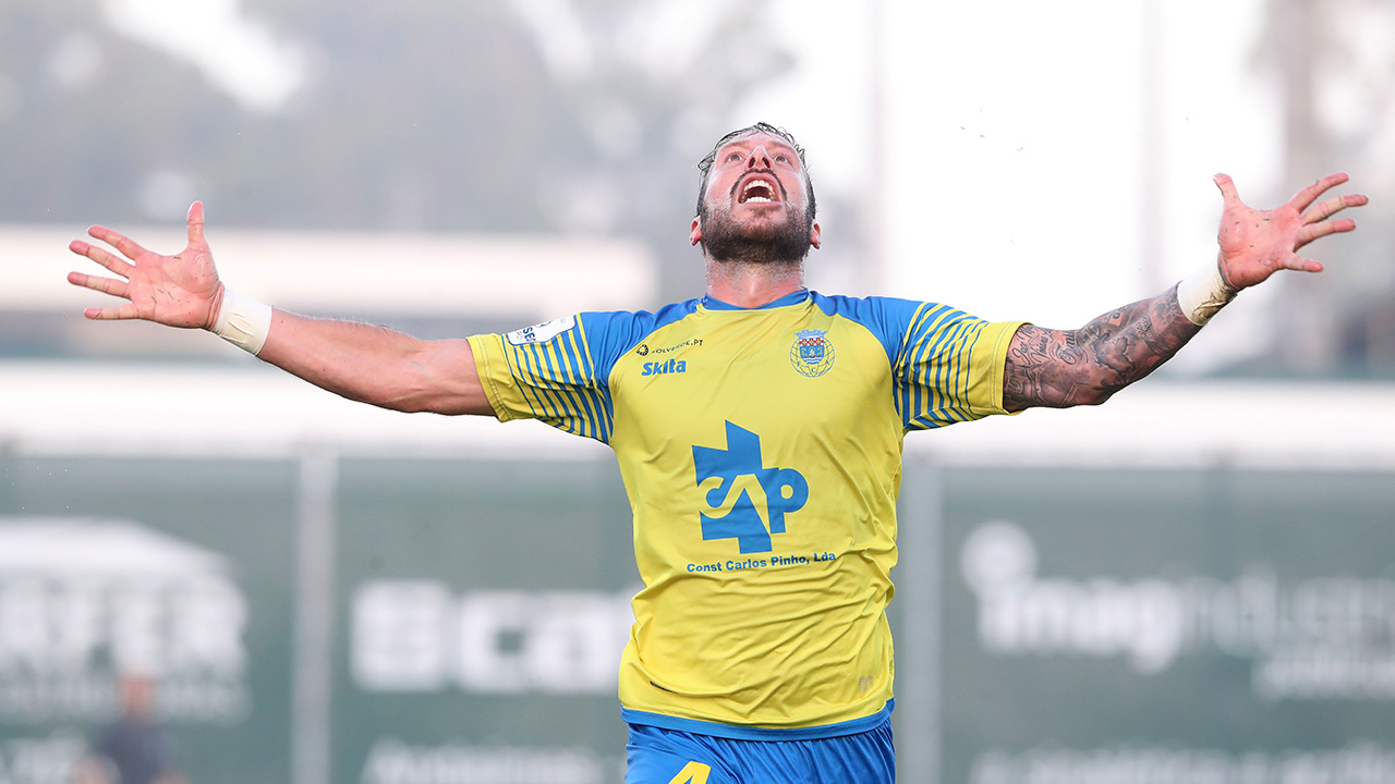 Arouca garante subida à I Liga após bater Rio Ave pela segunda vez