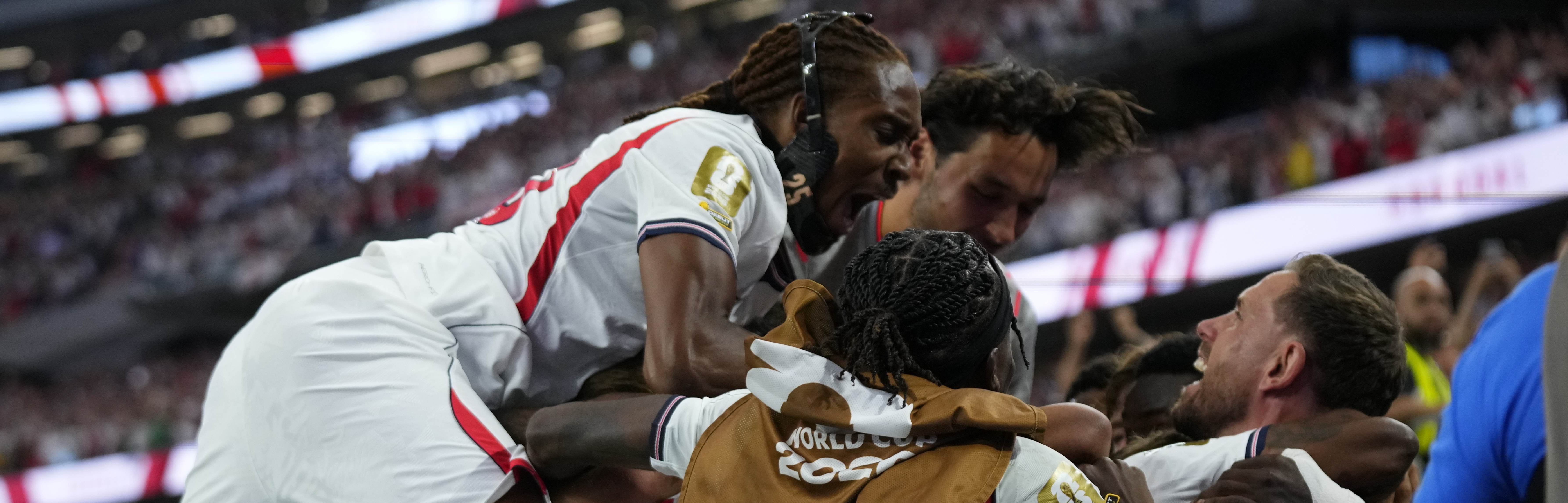 Campeonato do Mundo (Jornada 1): Inglaterra x Croácia