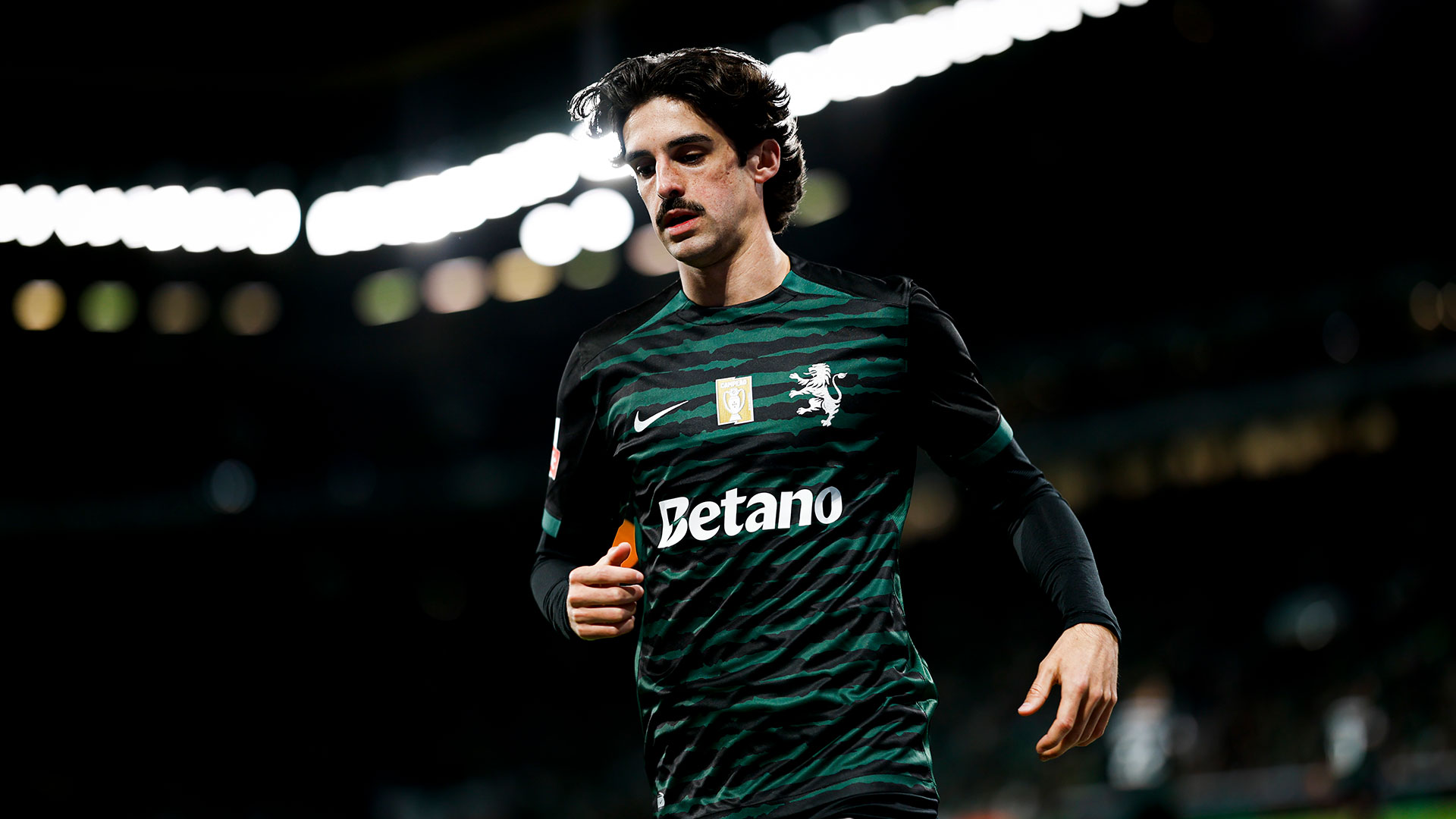 Liga Betclic: Trincão eleito melhor jogador de novembro