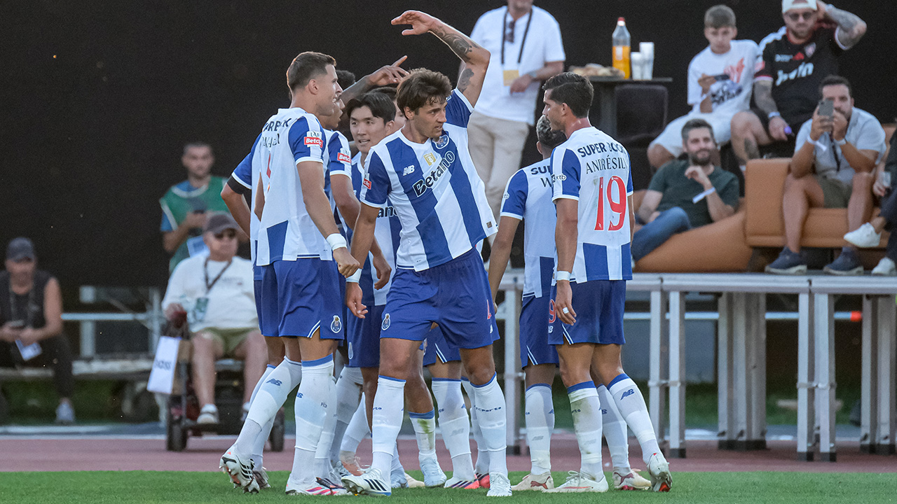 Liga Portugal Betclic: Reviravolta portista em Rio Maior acaba em goleada