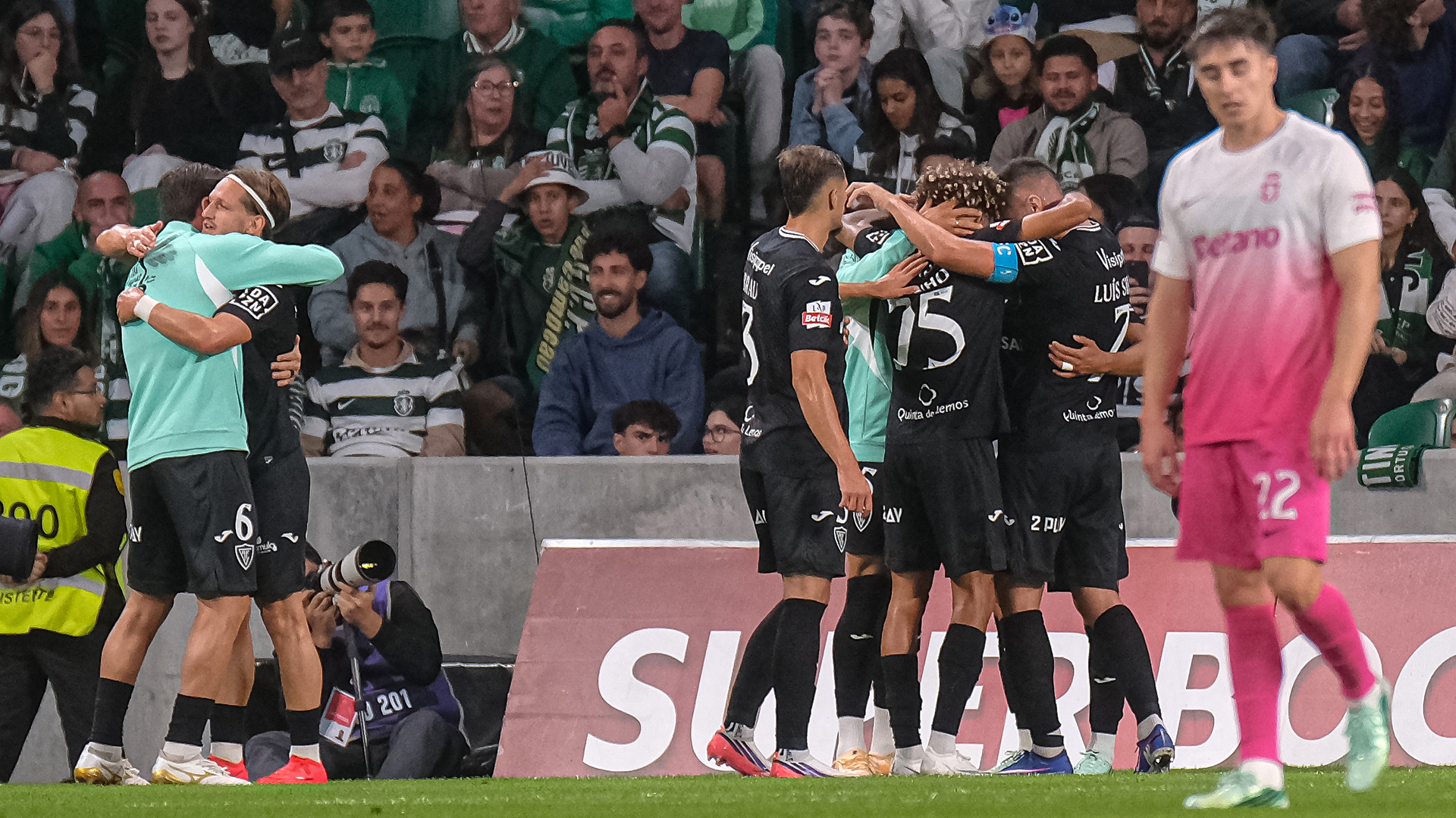 Liga Betclic: Académico impõe primeira derrota ao Sporting